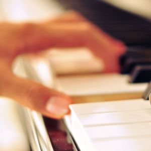 叶山小百合的《妈妈,别哭》
